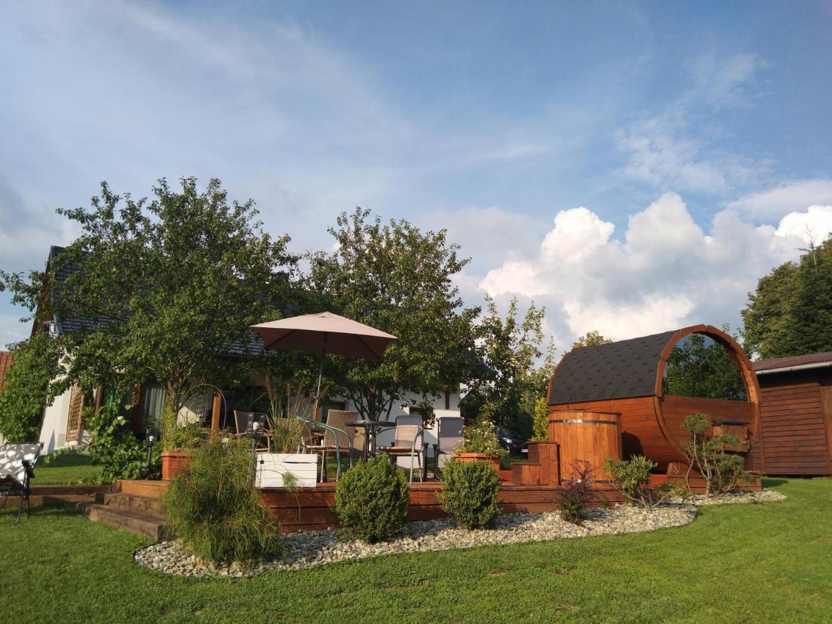 Apartamenty Równia 2 Ustrzyki Dolne Exterior foto